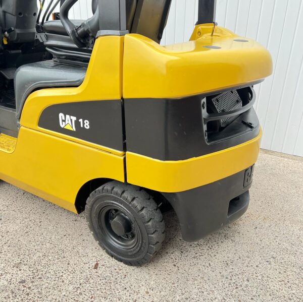 CAT DP18N USED DIESEL FORKLIFT - Image 8