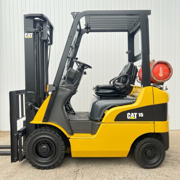 CAT GP15NT USED GAS FORKLIFT