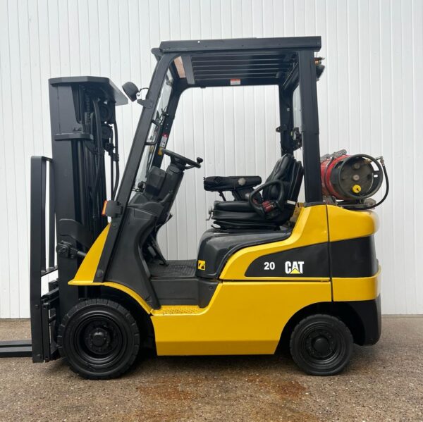 CAT GP20NT USED GAS FORKLIFT - Image 2