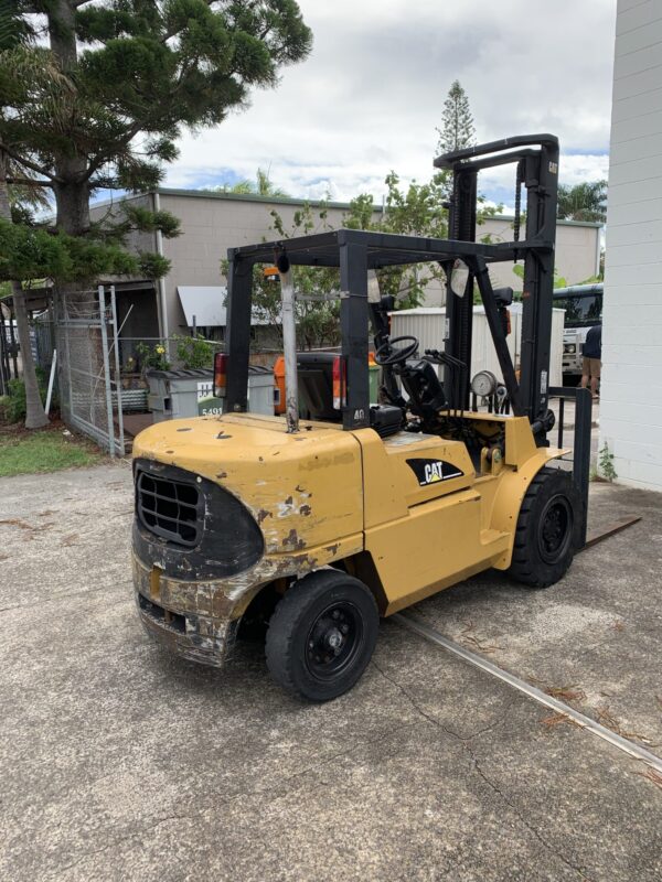 Caterpillar Diesel Forklift - Image 7