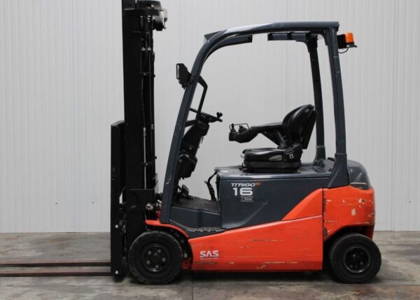 Toyota 8FBM16T electric forklift