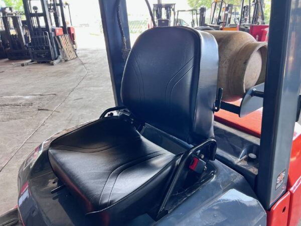 Used 2005 Toyota Industrial Equipment Forklifts 7FGU25 - Image 5