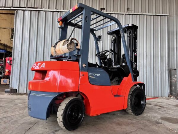 Used 2005 Toyota Industrial Equipment Forklifts 7FGU25 - Image 7