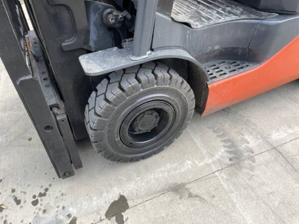 Used 2019 TOYOTA Forklifts 8FGU18 - Image 3