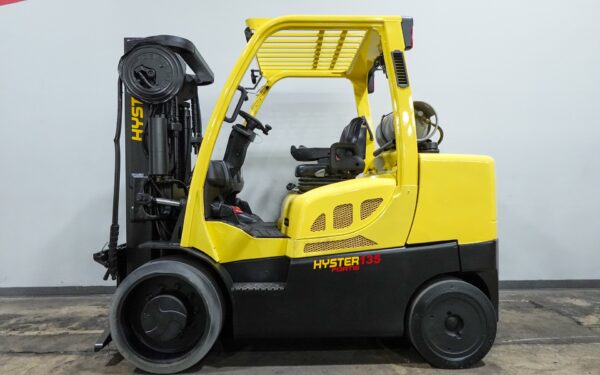 2019 Hyster S135FT